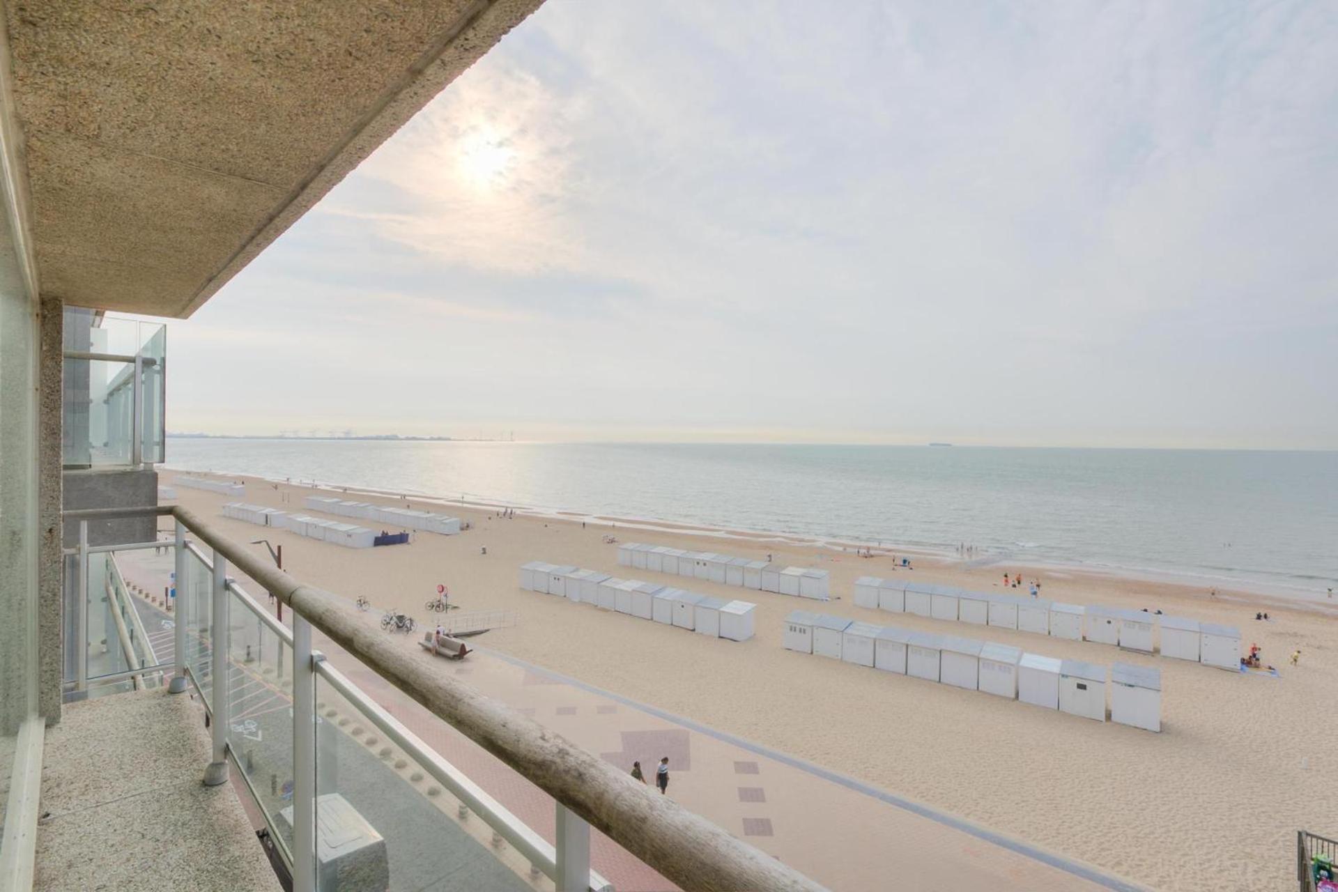 Appartementen Op De Zeedijk In Knokke Op De 3E En 4E Verdieping Van Logie Marie Knokke-Heist Exterior foto